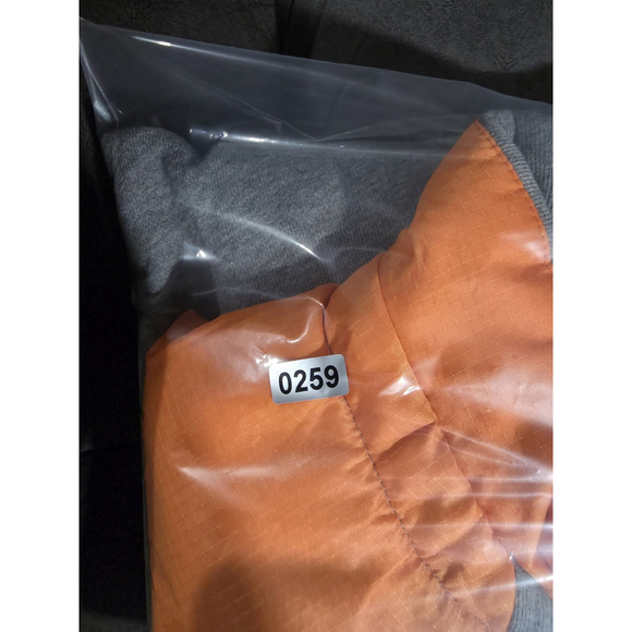 Vineyard Vines Size XL Orange and Gray Pull over vest/Jacket - Picture 10 of 10